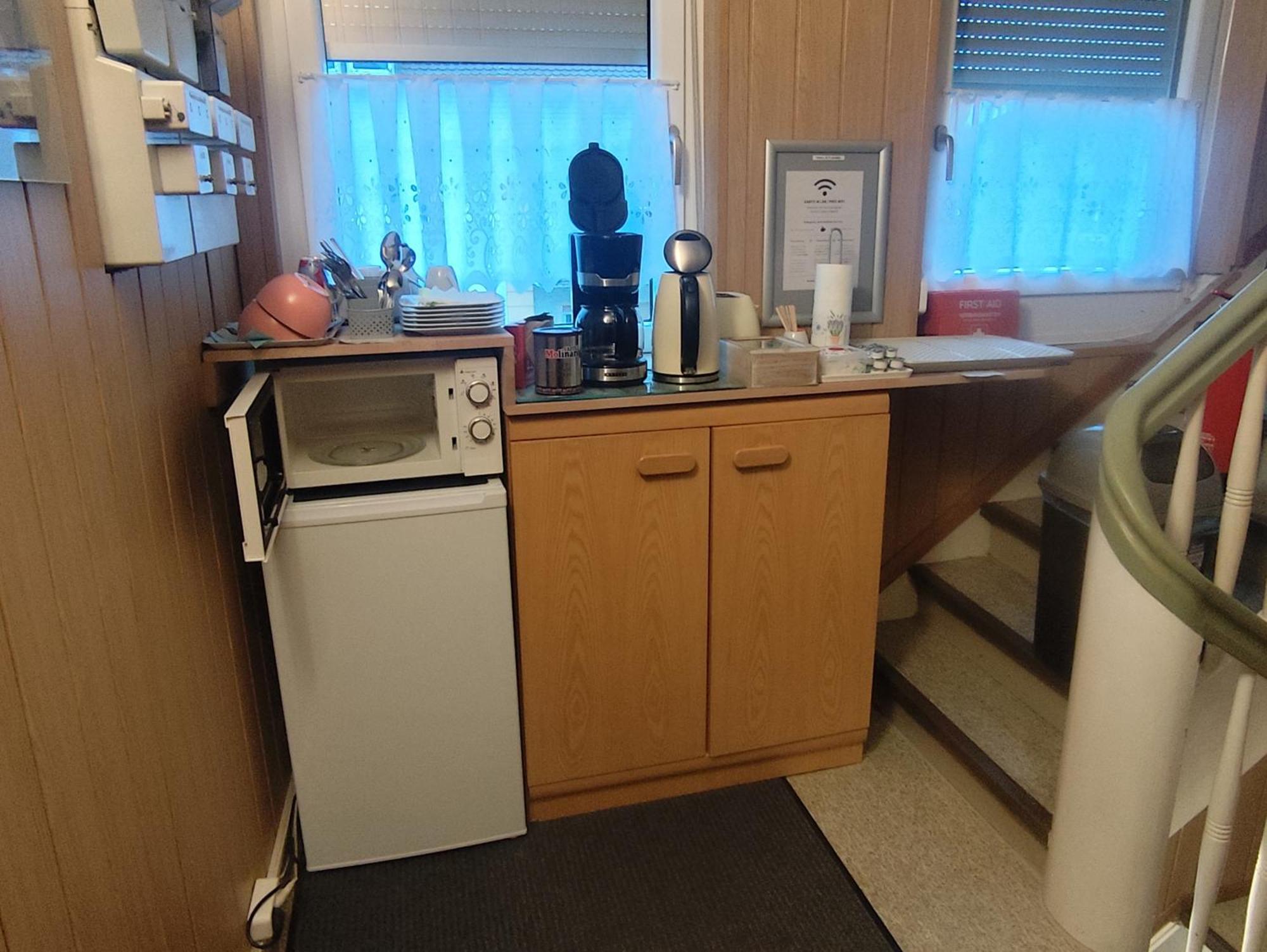 Gaestezimmer Boxenstopp Veitsbronn ภายนอก รูปภาพ
